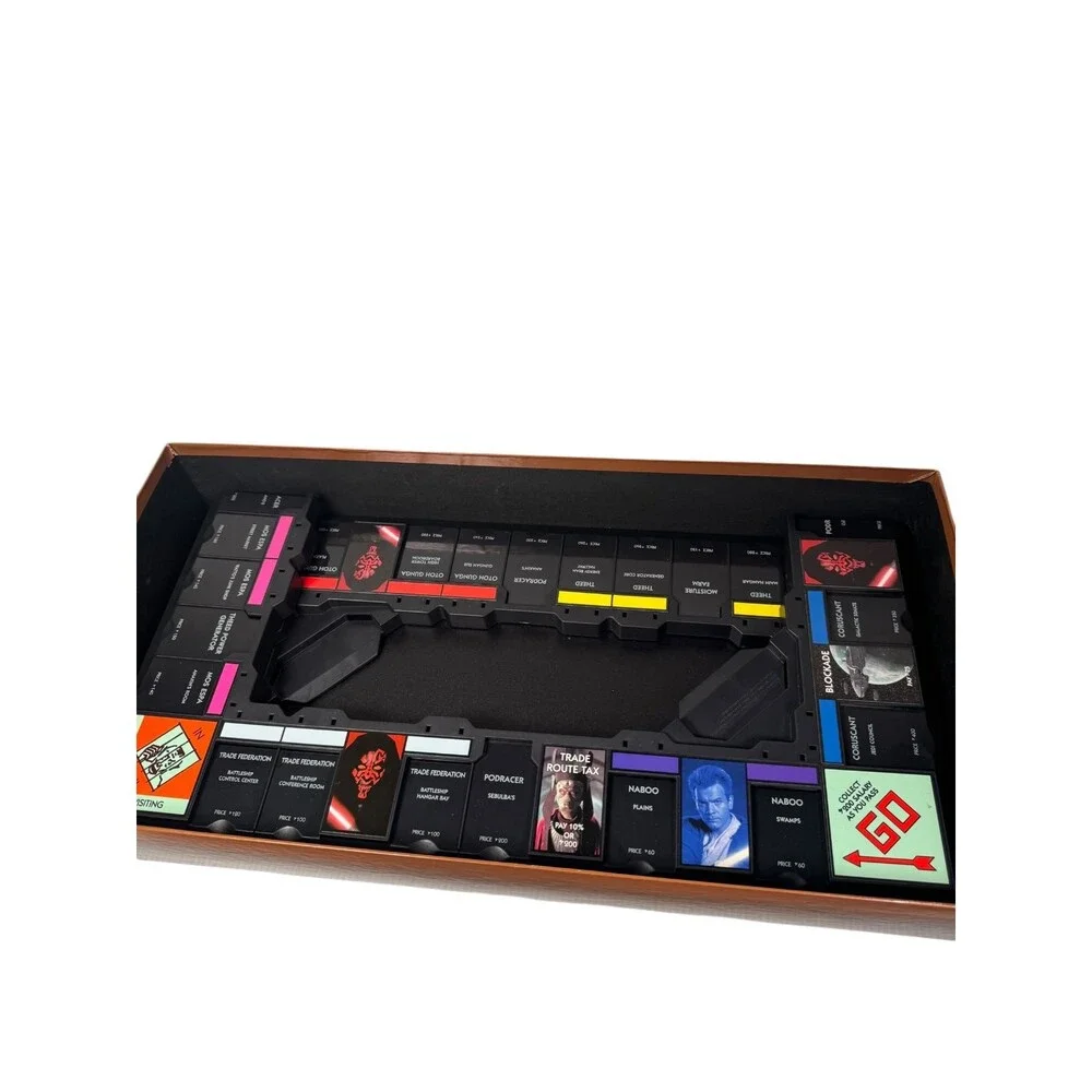 Monopoly Star Wars Episode I Board Game Parker Brothers 3-D Collector's Edition